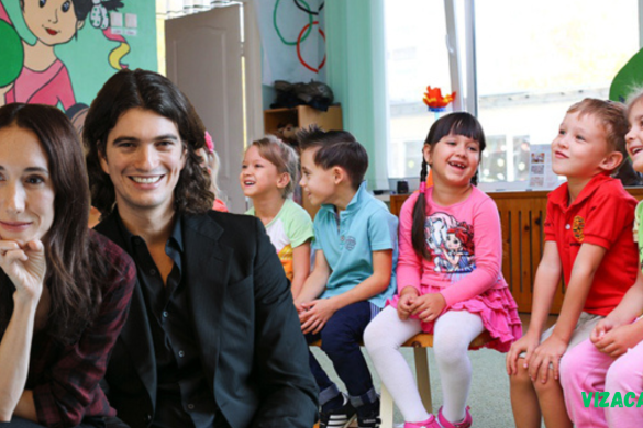 Gabriella Wesberry: Behind the Scenes of Mick Hucknall’s Love Life - Vizaca